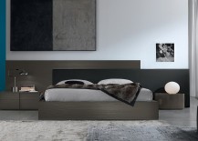 Interesting-use-of-contrasting-nightstands-with-common-finish-in-the-bedroom-217x155