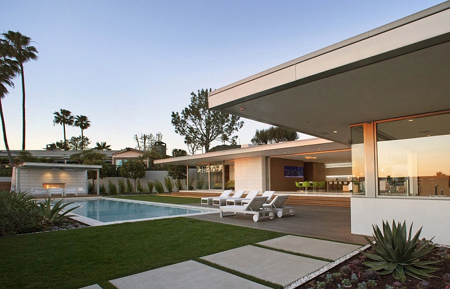 Lavish private deck and refreshing pool of the Smart home in California