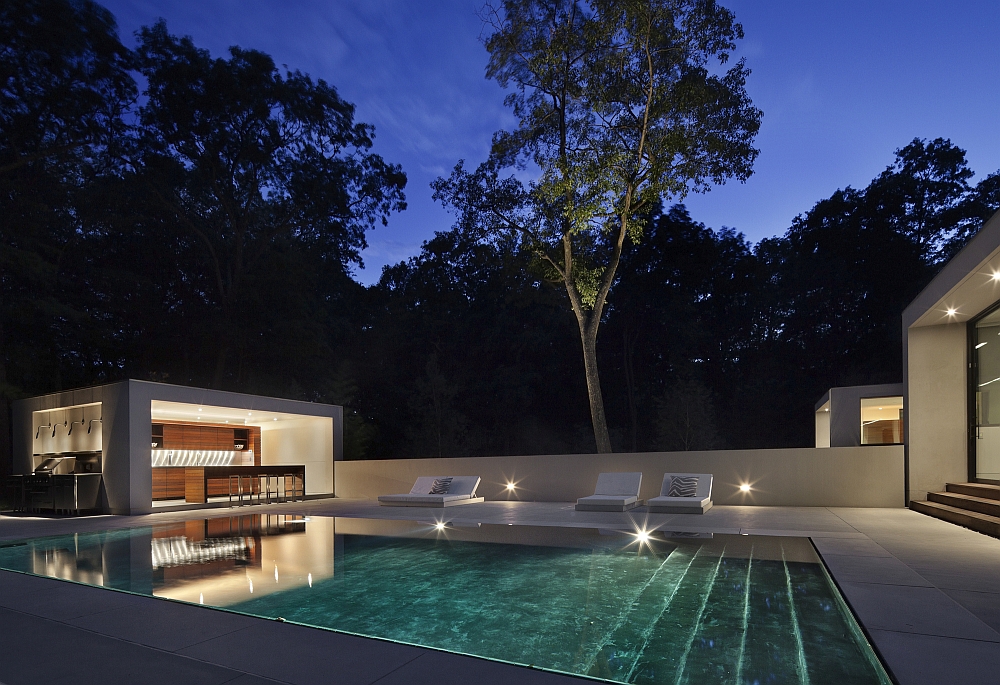 Pool house and barbecue area adds to the beauty of the home