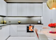Stylish-contemporary-kitchen-in-white-and-gray-217x155