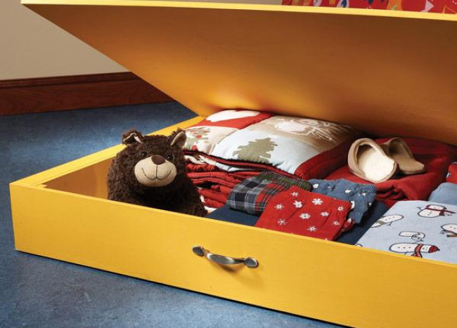 under the bed toy storage