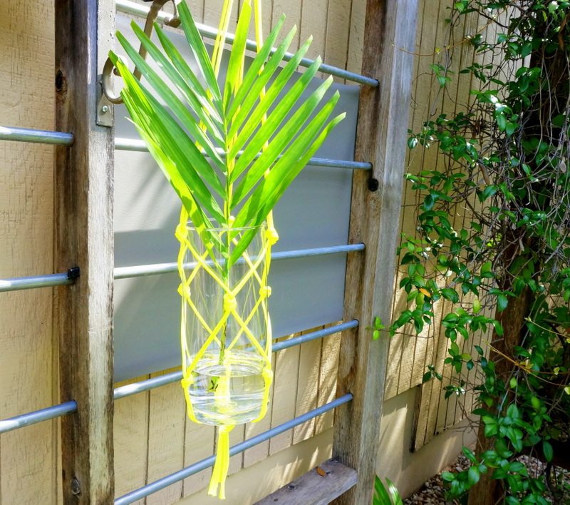 DIY hanging vase