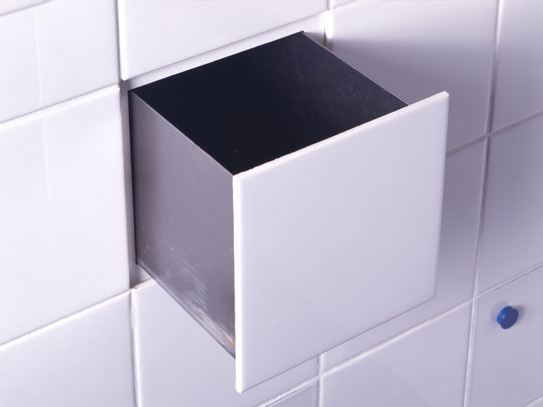 Droog Tile Compartment