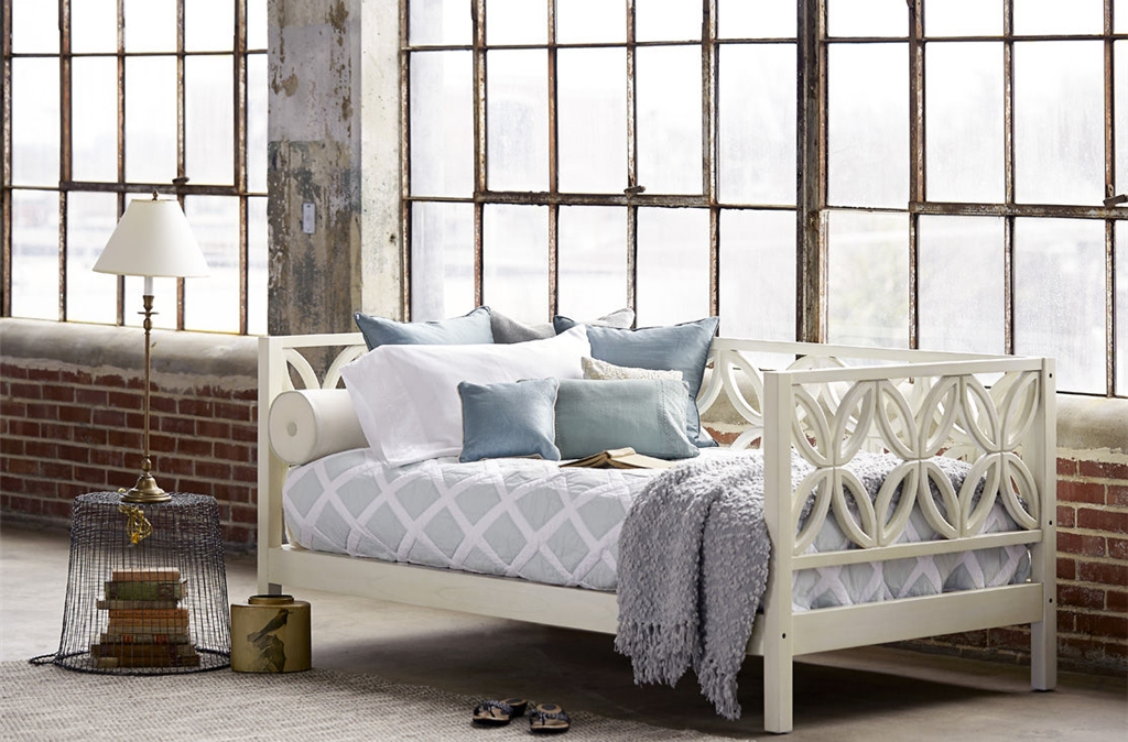 Palu Bayview Daybed with Blue Bedding