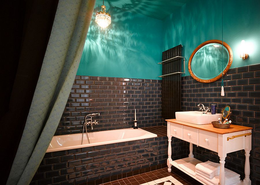 Tap into the many shades of blue for a colorful bathroom