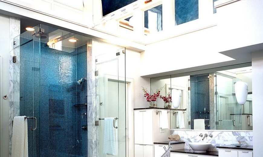 15 Eclectic Bathrooms with a Splash of Delightful Blue