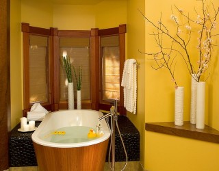 16 Gorgeous Bathrooms with the Warm Allure of Yellow