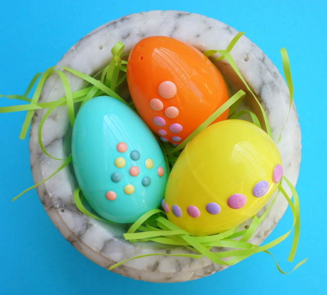 Easy DIY: Decorate Easter Eggs with Stickers | Decoist