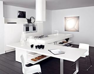 Lucrezia: Versatile Contemporary Kitchen Brings Home Endless Possibilities