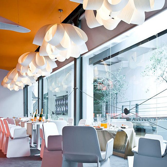 Smart Agatha pendants helps shape a dreamy setting [Design: Luis Eslava Studio / Vertigo Home]