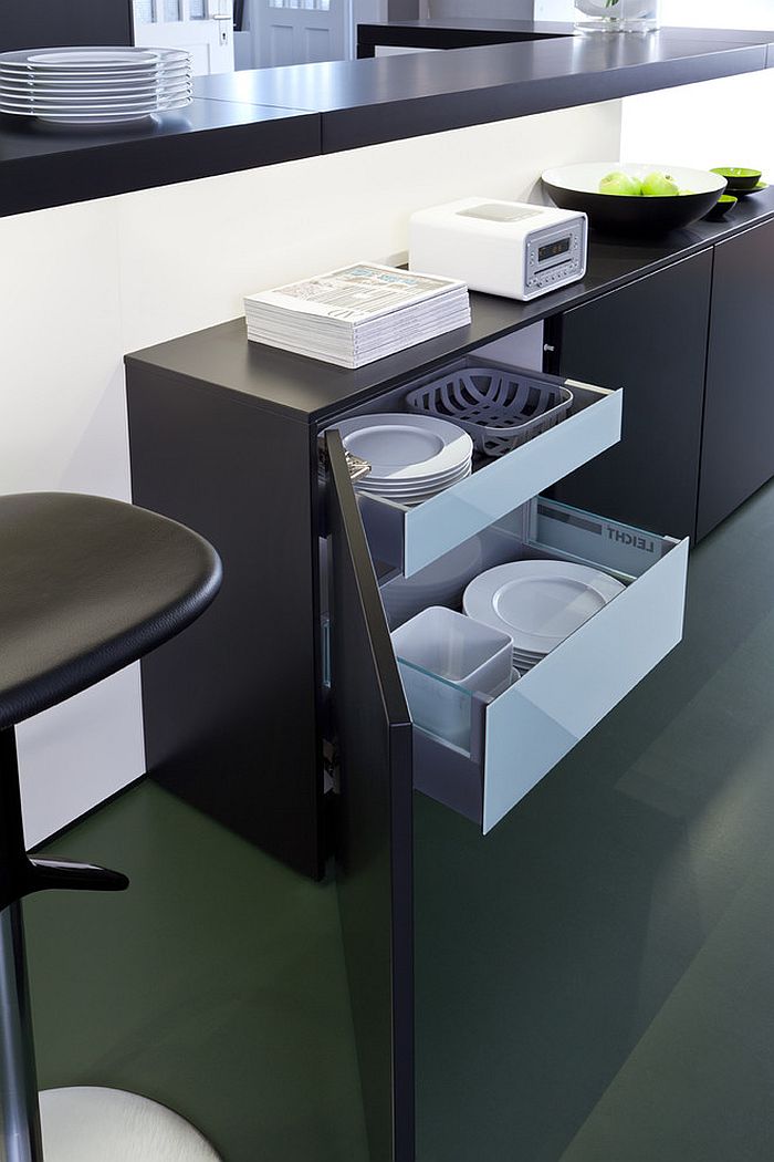 LEICHT - Full Height Pull-out Storage Cabinet