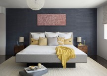 Snazzy-contemporary-bedroom-with-grasscloth-wallcovering-and-Random-light-217x155