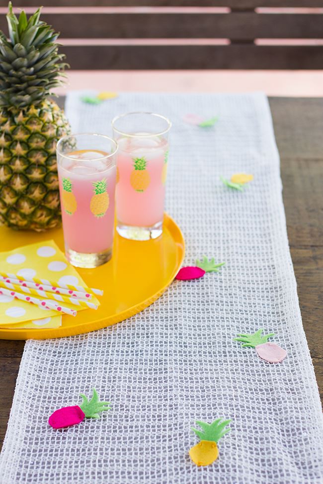 Tropical table runner from Studio DIY