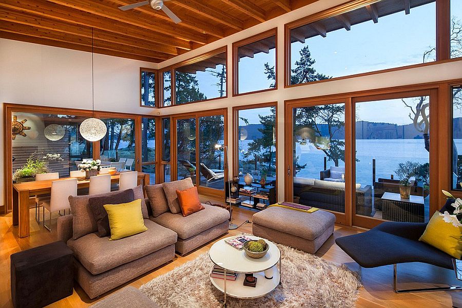 Cabin style design of the retreat with cool ocean views