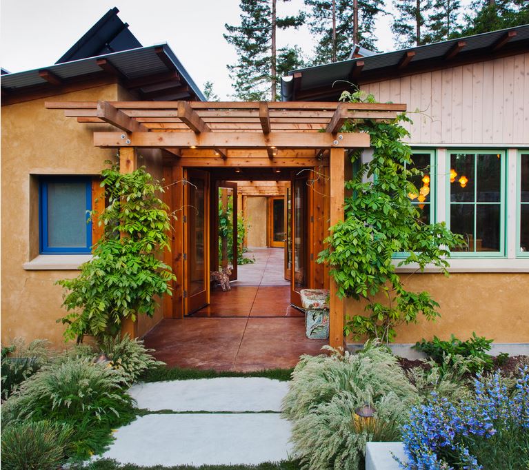 Colorful details surround a trellis