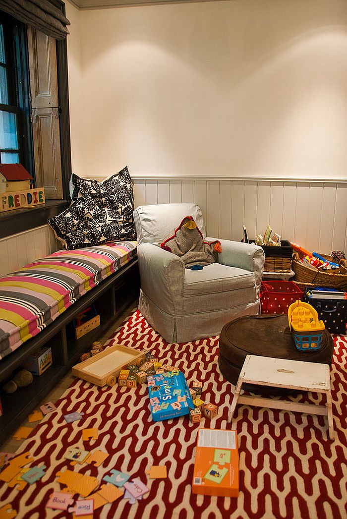 Colorful rug for the eclectic kids' playroom