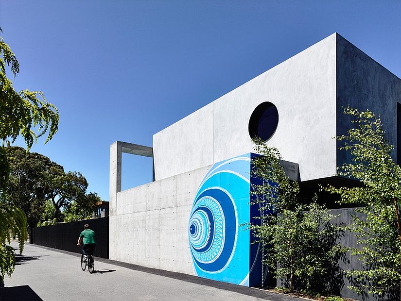 Concrete exterior of the Wolseley Residence in Brighton, Australia