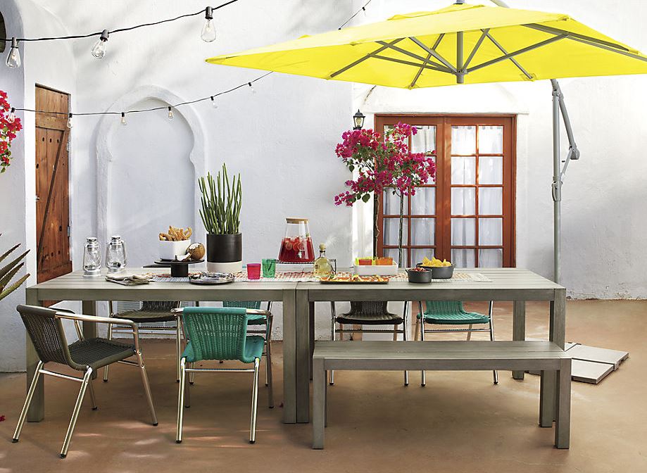 Crisp, colorful dining space