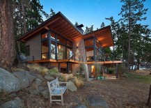 Elevated-dsign-of-the-Saturna-Island-Retreat-offers-wonderful-views-217x155