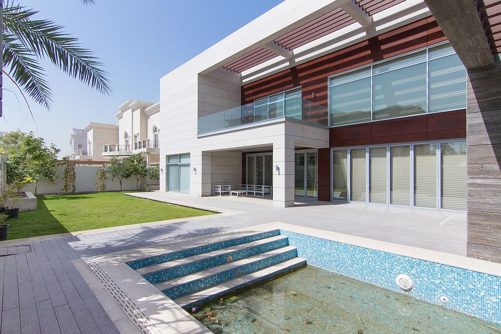 Exclusive villa in Emirates Hills with contemporary style