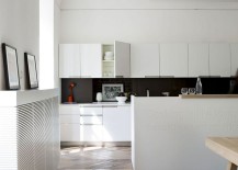 Exquisite-kitchen-design-combines-form-with-function-217x155