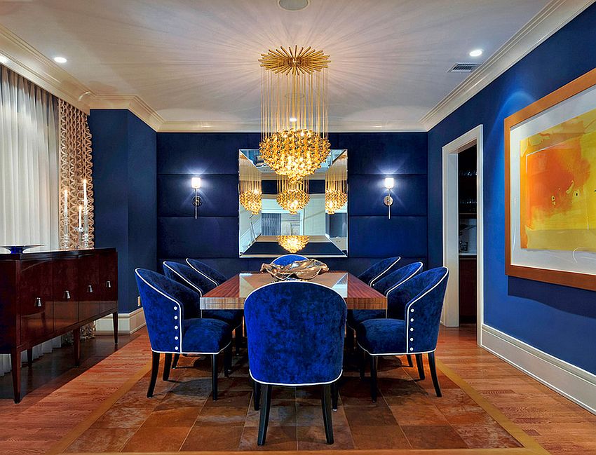 Fabulous dining room in captivating royal blue [Design: Carolyn Miller Interiors]