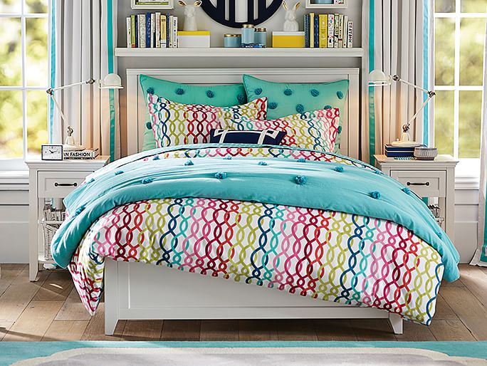 Girls' bedroom from PBTeen