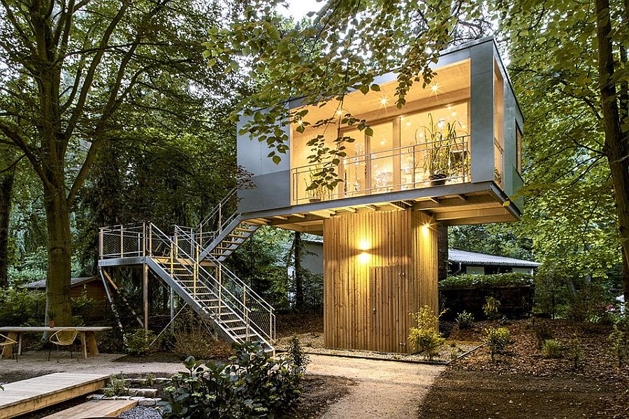 Innovative Urban Treehouse by Baumraum in Berlin