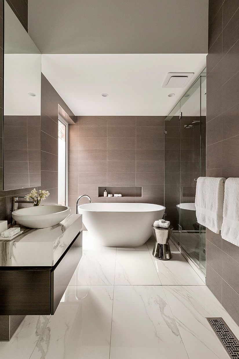 Marble vanity in the bathroom adds to the opulence