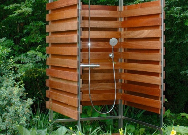 Simple Luxuries: 10 Killer Outdoor Showers | Decoist