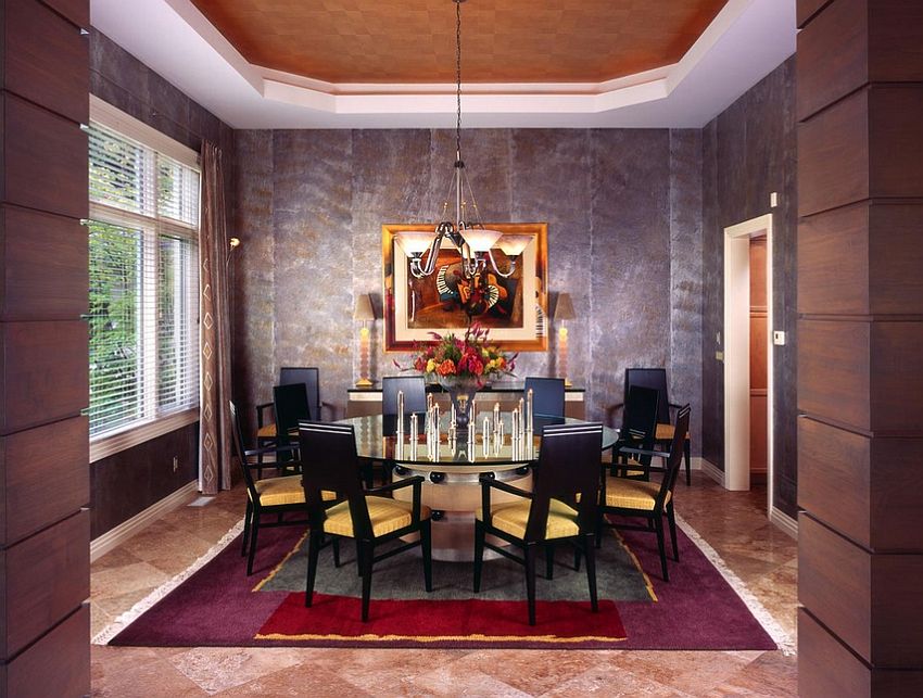 Refined use of exciting colors in the dining room [Design: Jorge Castillo Design]