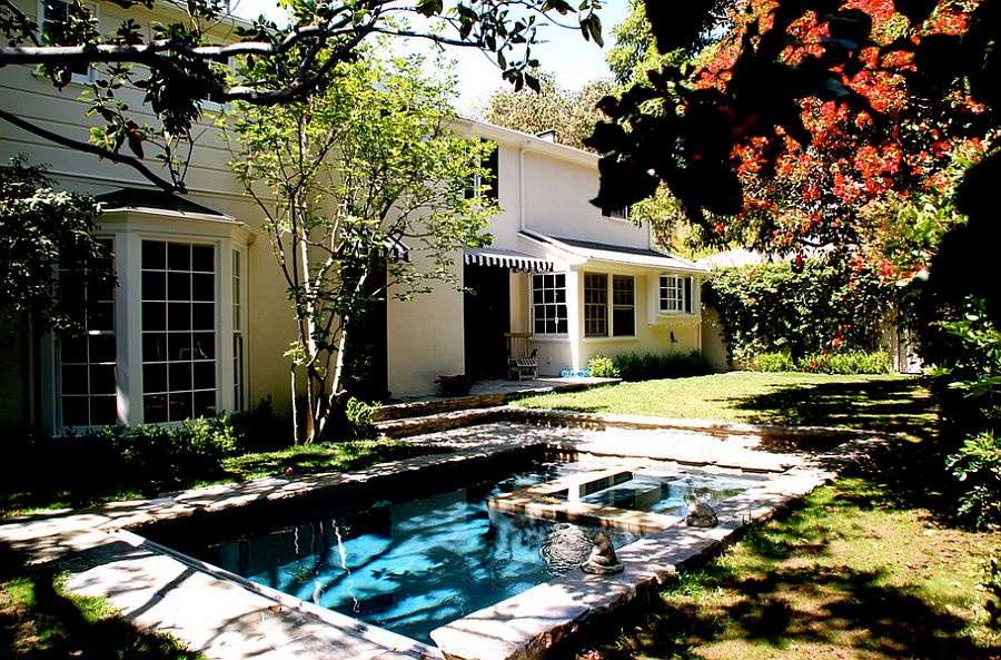 Small pool leaves plenty of space out for hosting a garden party [From: Lisa Borgnes Giramonti]