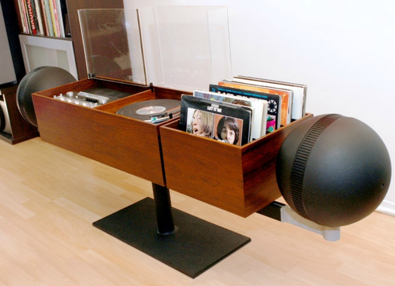 Unique record console