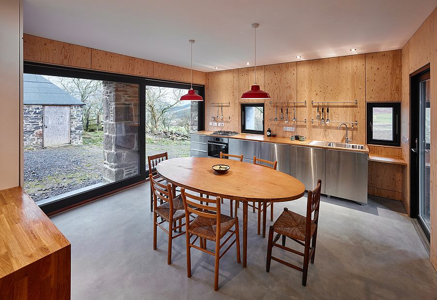 Pendant lights add pops of red to the kitchen