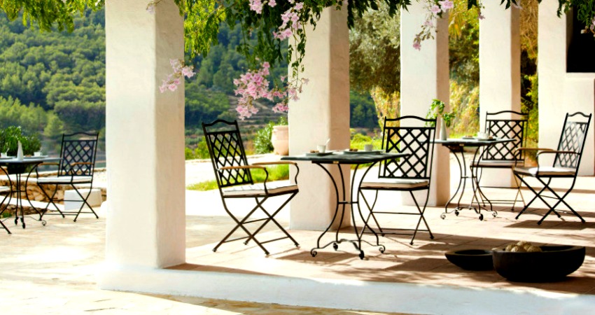 Black-wrought-iron-dining-sets