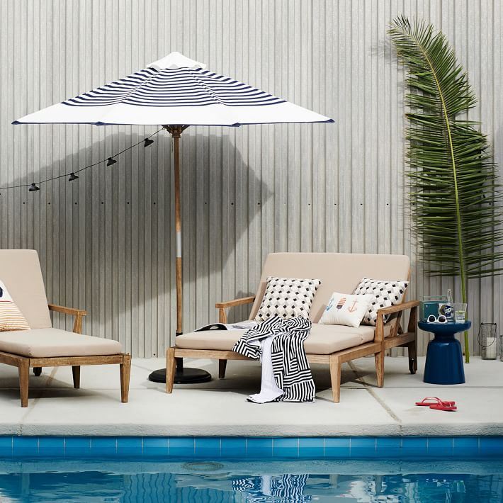 Shopping for a Freestanding Outdoor Umbrella