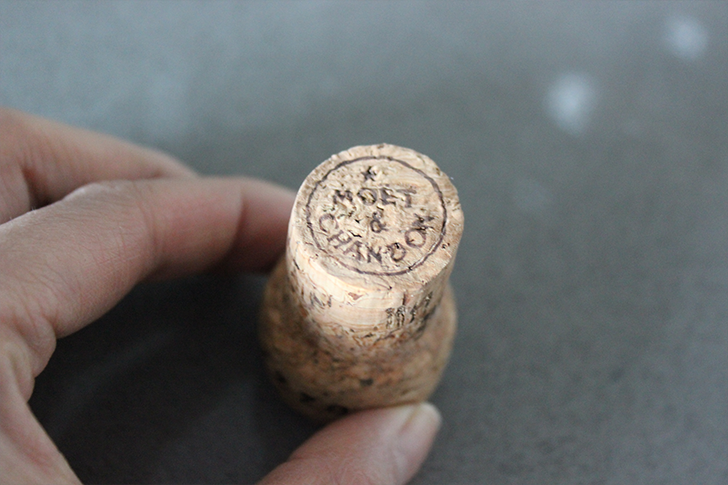 Champagne Cork with Circle on top