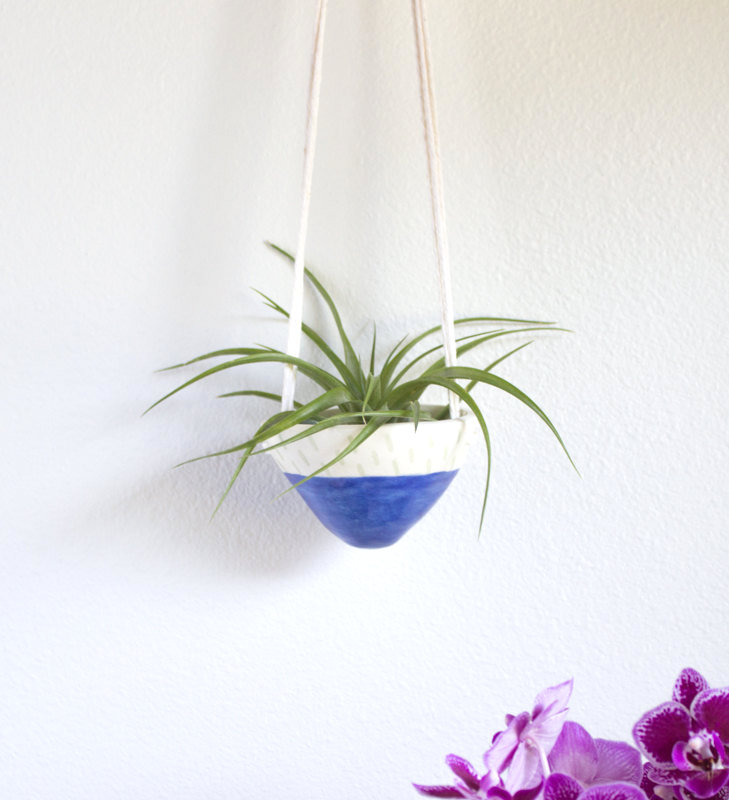 Color blocked hanging planter