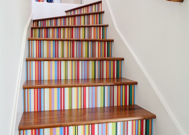 16 Fabulous Ideas That Bring Wallpaper to the Stairway