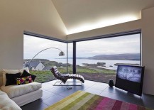 Fabulous-views-of-the-hills-and-the-river-from-the-awesome-Scottish-home-217x155
