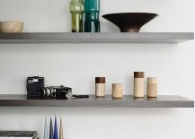 Floating-shelves-decorating-idea-in-the-home-office-217x155