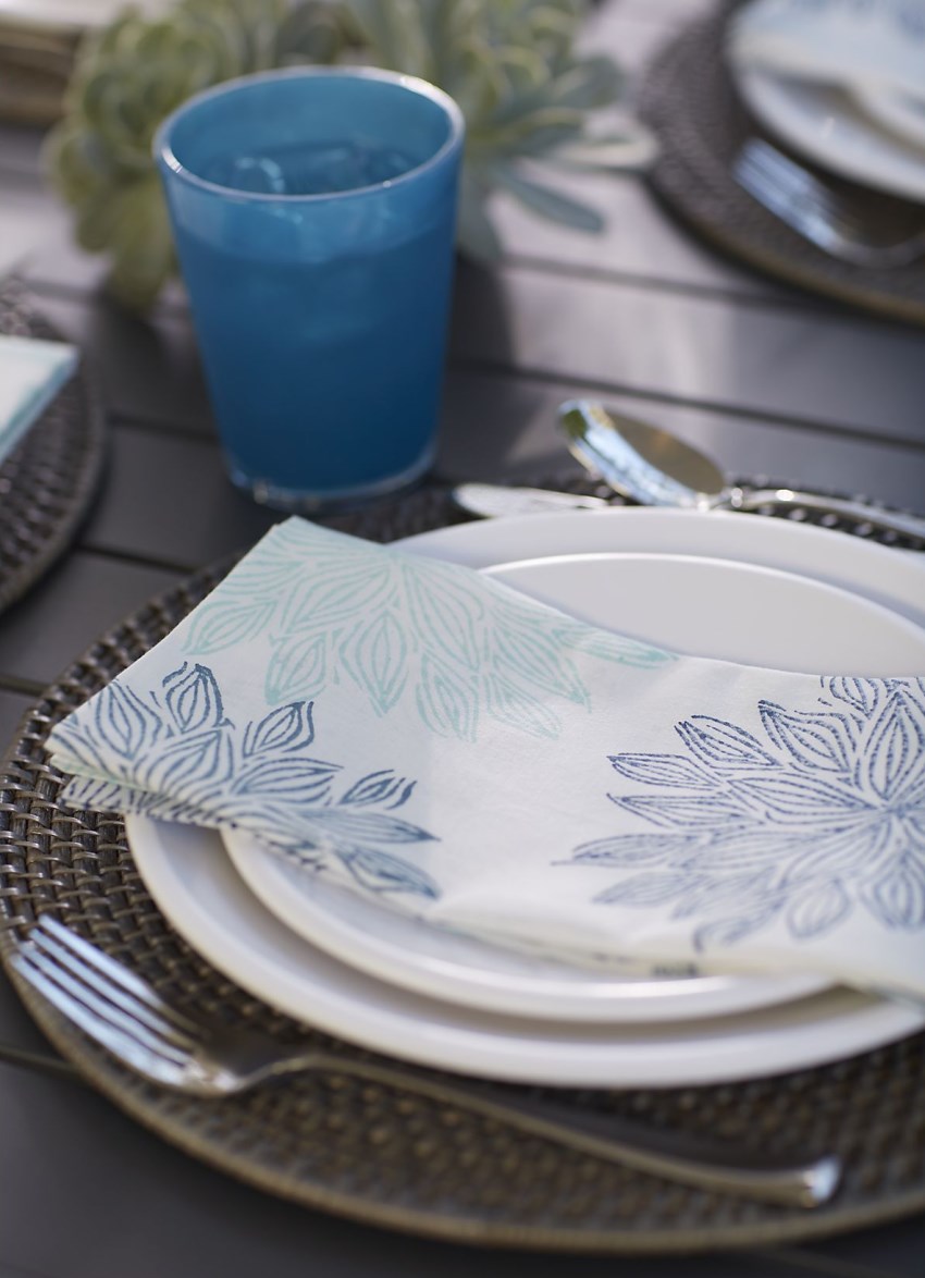 Keeping outdoor table settings simple is key