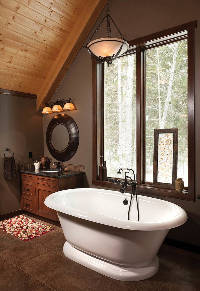 Clever blend of modern and rustic touches in the attic bathroom [Design: Riverbend Timber Framing]