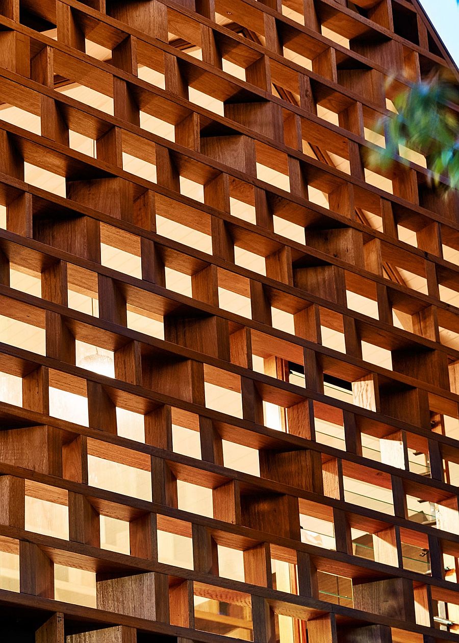 Closer look at the timber screen of the top level that offers both privacy and views