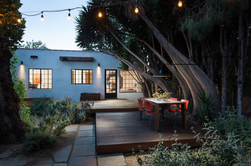 Dining deck in a modern backyard