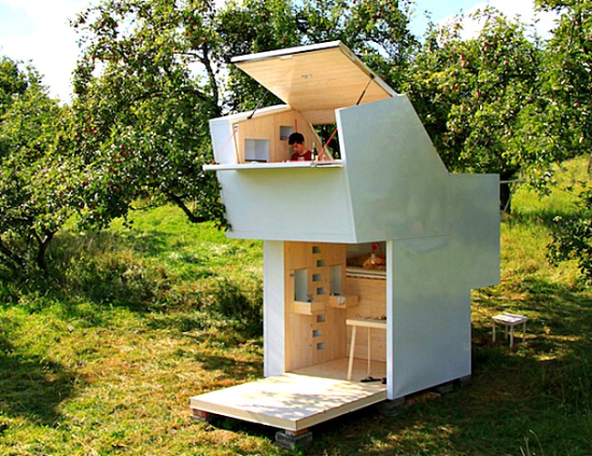 Contemporary modular cabin is a smart space-saver