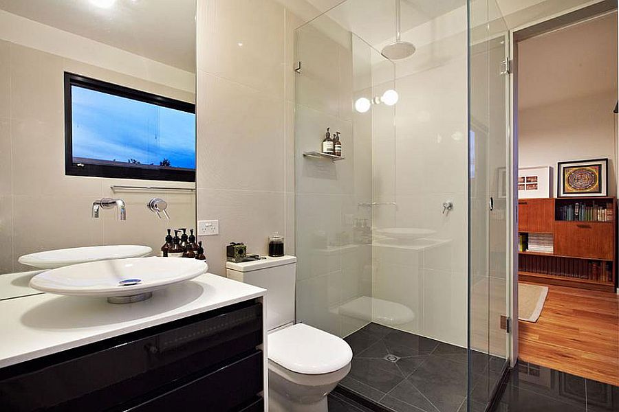 Glass shower idea for the modern bathroom in black and white