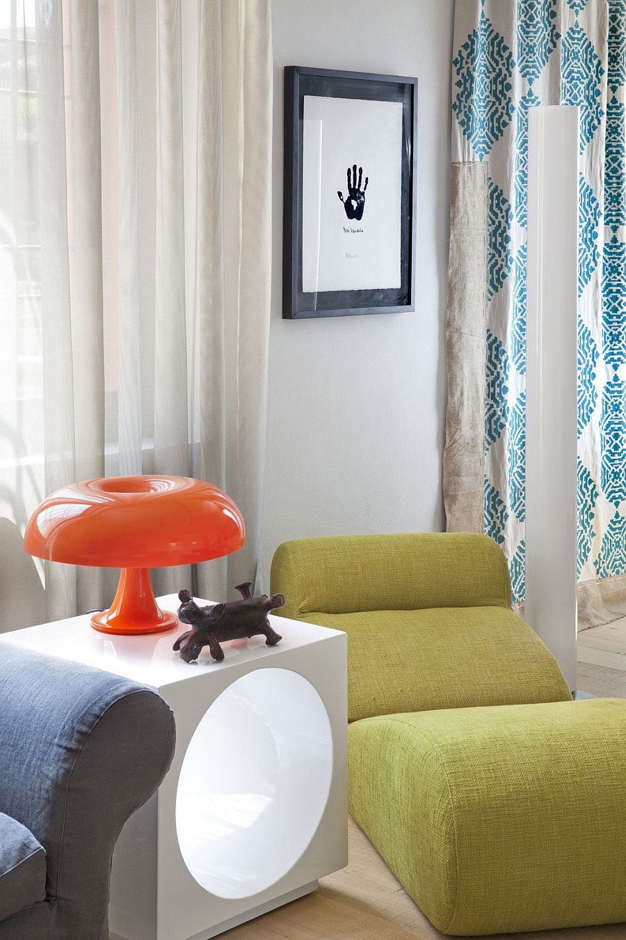 Iconic Nesso table lamp steals the show in the living room