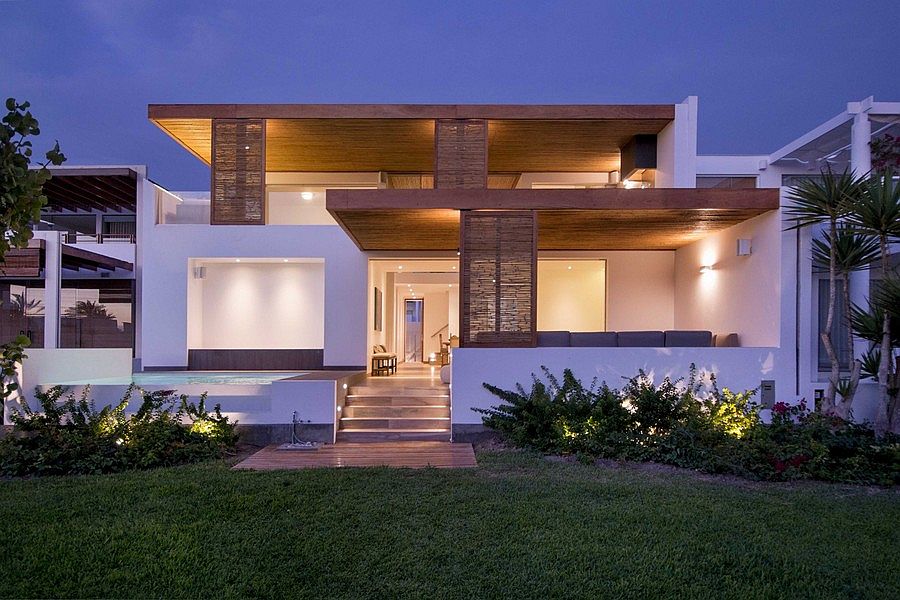 Natural materials and bamboo blinds give the home a unique visual