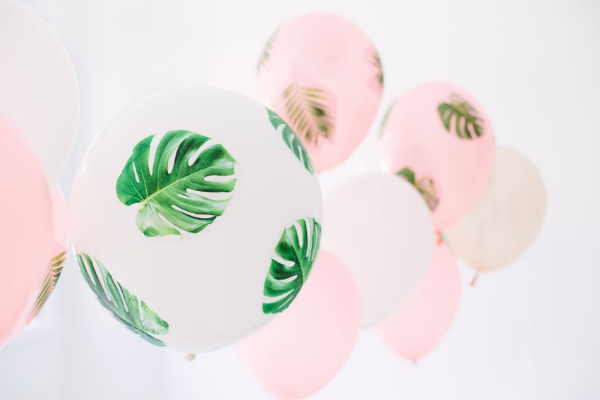 Palm frond balloons from Studio DIY for Balloon Time